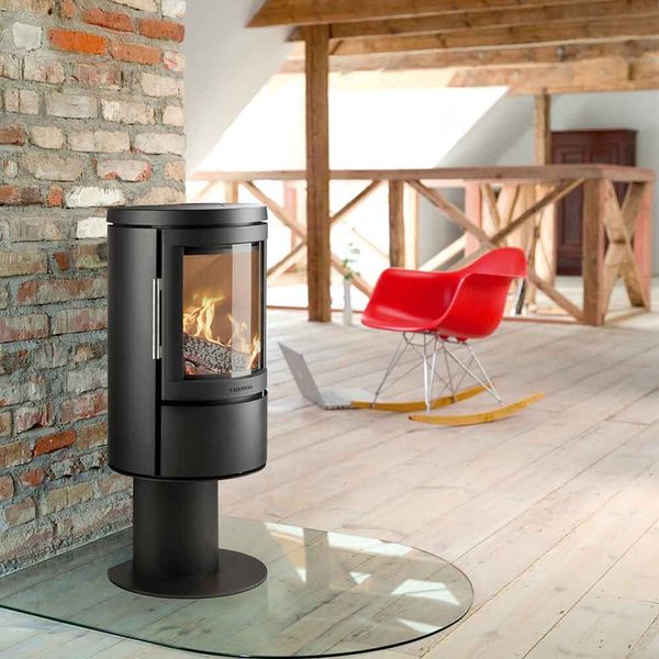 braskamin, fristående kamin, modern braskamin, vedeldad kamin, kamin och skorstenspaket, energieffektiv kamin, designkamin, kamin med glaslucka, kaminglas reservdel, vermiculitskiva kamin, fyllnadsvermiculit skorsten, cortenstål eldfat, braskamin Skåne, kamin installation Malmö, kamin butik Lund, fristående kamin Helsingborg, kamin service Ystad, kamin Kristianstad, eldstad installation Skåne, modern braskamin Ängelholm.