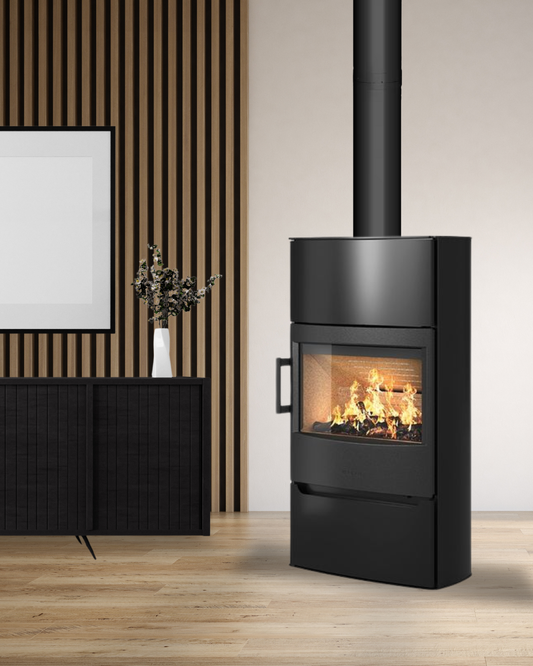 braskamin, kamin, eldstad, vedkamin, modern kamin, designkamin, klassisk braskamin, hörnkamin, täljstenskamin, gjutjärnskamin, stålbraskamin, pelletskamin, HWAM kamin, HWAM braskamin, WIKING kamin, WIKING braskamin, energieffektiv kamin, miljövänlig braskamin, kamin med glaslucka, kamin med värmelagring, vedeldad kamin, fristående braskamin, inbyggd braskamin, kamin till villa, kamin till fritidshus, eldstad i sten, modern eldstad, klassisk eldstad, Eurofire kaminer, kaminbutik Skåne, kaminer Malmö, kaminer